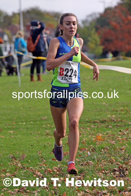 Womens under-17s Northern Cross Country Relays, Graves Park, Sheffield. Photo: David T. Hewitson/Sports for All Pics